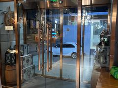 -缦咖电竞酒店(北京鸟巢红军营地铁站店)