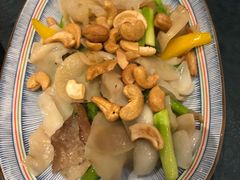 芦笋腰果炒双耳-T館·花园艺术餐厅