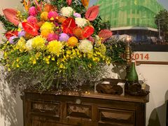 -Cuc Gach Quan Restaurant