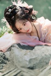 -一揽芳华汉服旗袍体验馆(拙政园店)