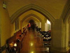 大堂一层北侧回廊-沐恩堂