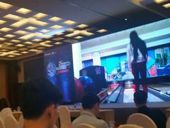 -上海龙之梦万丽酒店