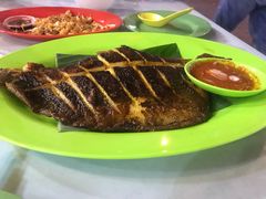 烧魔鬼鱼-明记烧鱼美味店