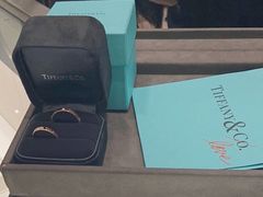 -Tiffany & Co.蒂芙尼
(杭州大厦店)