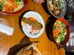 -爆炸头阿姨小四川正宗川味小吃(无任何分店)
