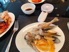 -圣丰索菲特·2 On 988 Café 自助餐厅