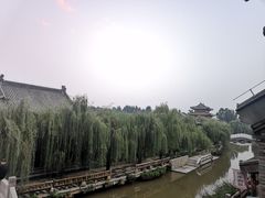 -雪山彩虹谷景区