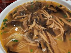 蘑菇汤莜面鱼鱼-西贝(上海我格广场店)