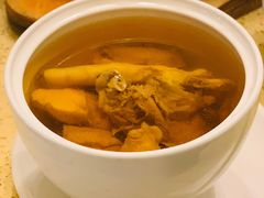 -铜锣湾·有麝自然香(重庆新天地店)