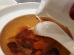 -燕庭·纯燕窝·甜品下午茶(南京西路店)