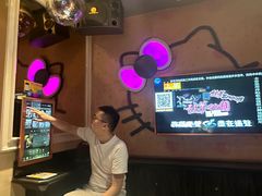 -依呀呀ktv烧烤小串(中山西路店)