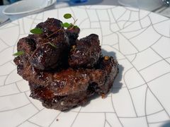 沪市牛肉粒-屋里厢上海菜馆