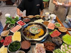 -邓莽子老火锅(中兴路总店)