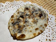梅菜干烧饼-江南韵·无锡太湖文化体验餐厅(凤凰天街店)
