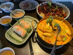 -大头虾越式风味餐厅(光明广场店)