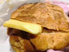 菠萝油兄弟-可颂坊(凉城店)