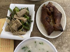 -吕记清真美食城(永兴服装街店)