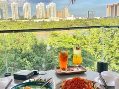 -酤居湖景音乐餐吧(安宁店)
