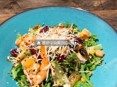 -HIGH FIVE哈福手工汉堡(桂林路店)