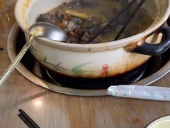 -杨记山珍鸡煲菌汤锅