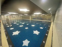 -蓝旗亲子游泳(范湖万达广场店)