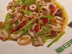 -新白鹿餐厅(滨江银泰店)