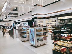 -王权免税店(普吉机场店)