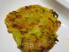 西葫芦胡萝卜丝饼-素满香·食养自助(天一广场店)