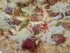 慕尼黑盐烤猪肘披萨-City1+1城市比萨·意面(桂林路店)