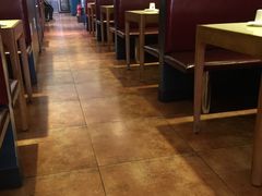 卡座-岳姥姥饺子(泺文路店)