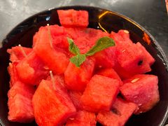 -何师烧烤·香辣蟹·川菜·30年老品牌(太古里旗舰店)