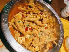 鸡爪煲-胖哥俩肉蟹煲(昆山金鹰店)
