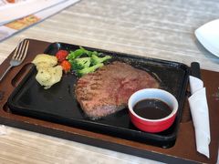 -必胜客(证大大拇指店)