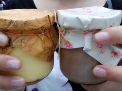 -志龙皇冠吃货椰子铺