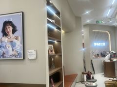 -HIMO海马体照相馆(上海华润CP静安店)