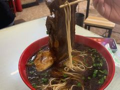 大肉面-小龙大肉面馆
