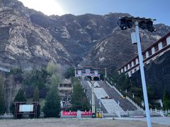 -鸡鸣山旅游景区