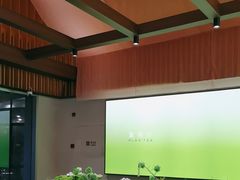 -荷风细雨·中国茶宴(世纪大道店)