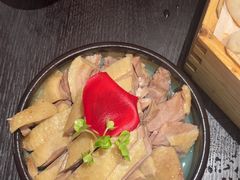 -古都历食南京菜·烤鸭·鸭血粉丝·汤包(南京博物院店)