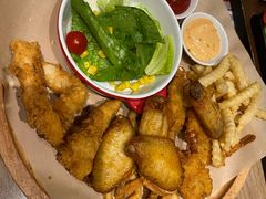 -必胜客(新中纬店)