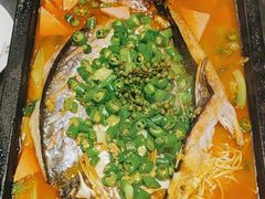 -夯鱼烤鱼·尔滨地标美食(国展店)