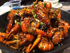 -巴厘龙虾·榜首油焖大虾(音乐学院·沿江酒馆店)