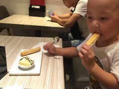 -必胜客(武汉欢乐谷店)