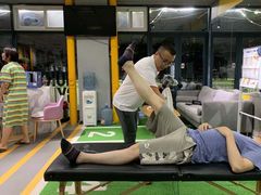 -即刻健身馆(对外经贸店)