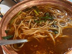 铜锅米线-88号小吃店·经典云南菜·地道纳西美食