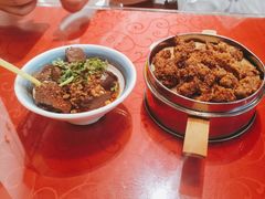 -冯烫烫跷脚牛肉·川菜小馆(武胜西街店)