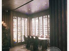 -wineapp葡萄酒餐吧(外滩金融中心店)