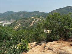 -灵岩山风景区