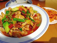 -包整·丝娃娃(一览甲秀楼风景店)