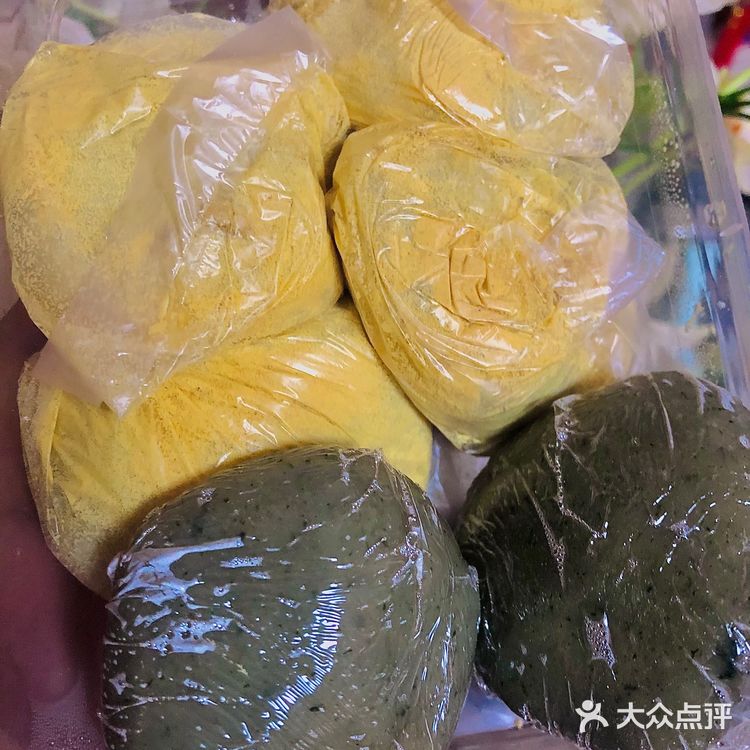 清明节前后到端午节前才有的松花团子你吃过吗
